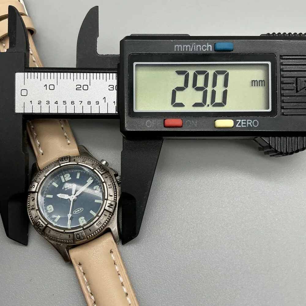 Vintage Fossil DRT DT-4041 Womens Watch 29mm Blue Dial Beige Leather New Battery